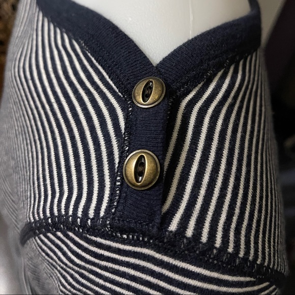 Ralph Lauren Striped Button-Shoulder Top Size Large Navy and white stripe - Picture 2 of 6